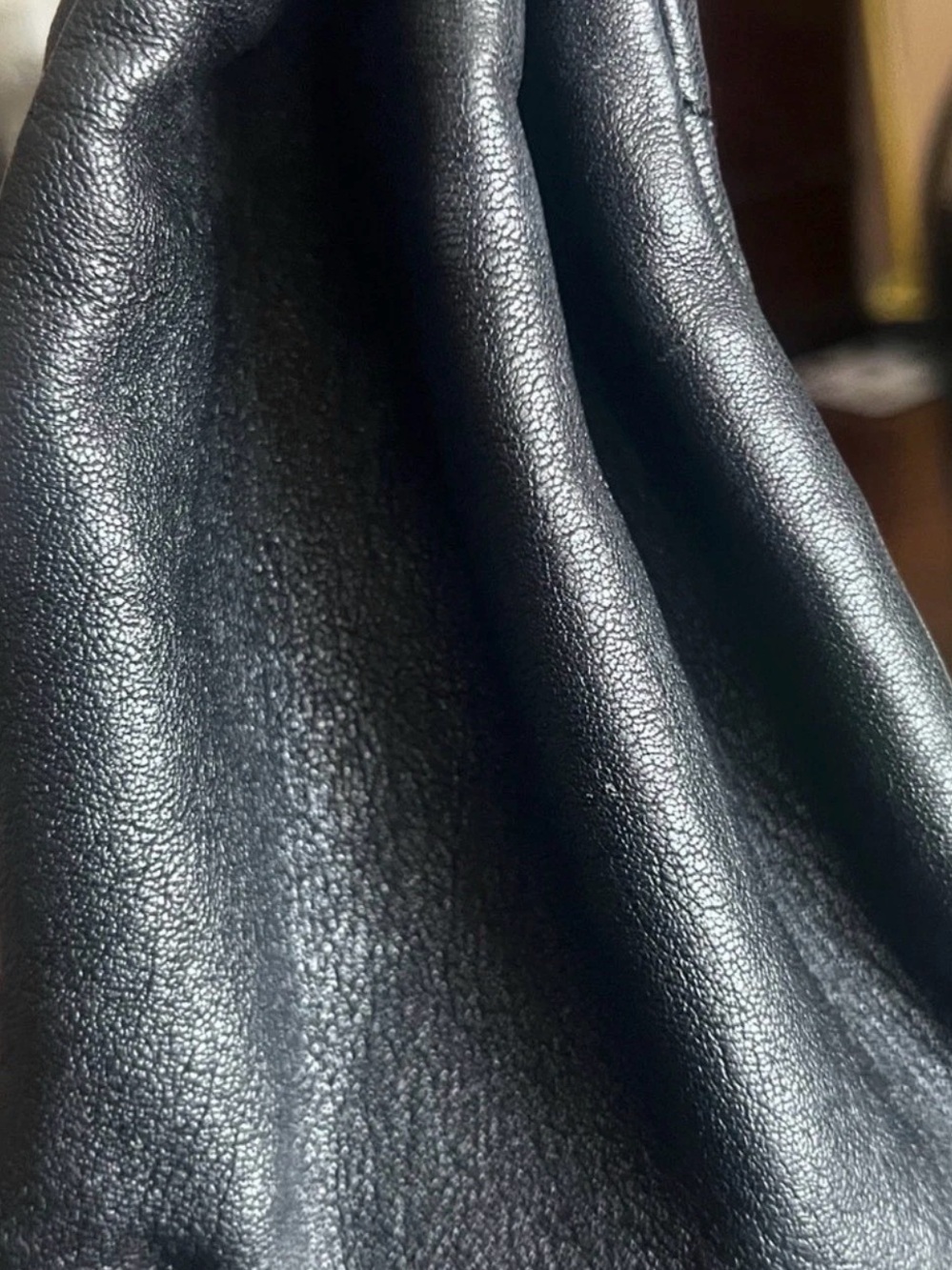 Saint Laurent Black Quilted soho Leather Shoulder Bag with YSL Monogram - Picture 6 of 15